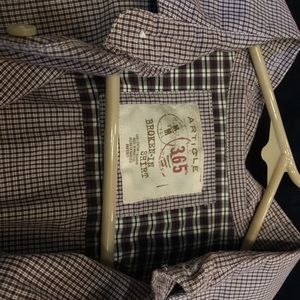 men's Article shirt size medium